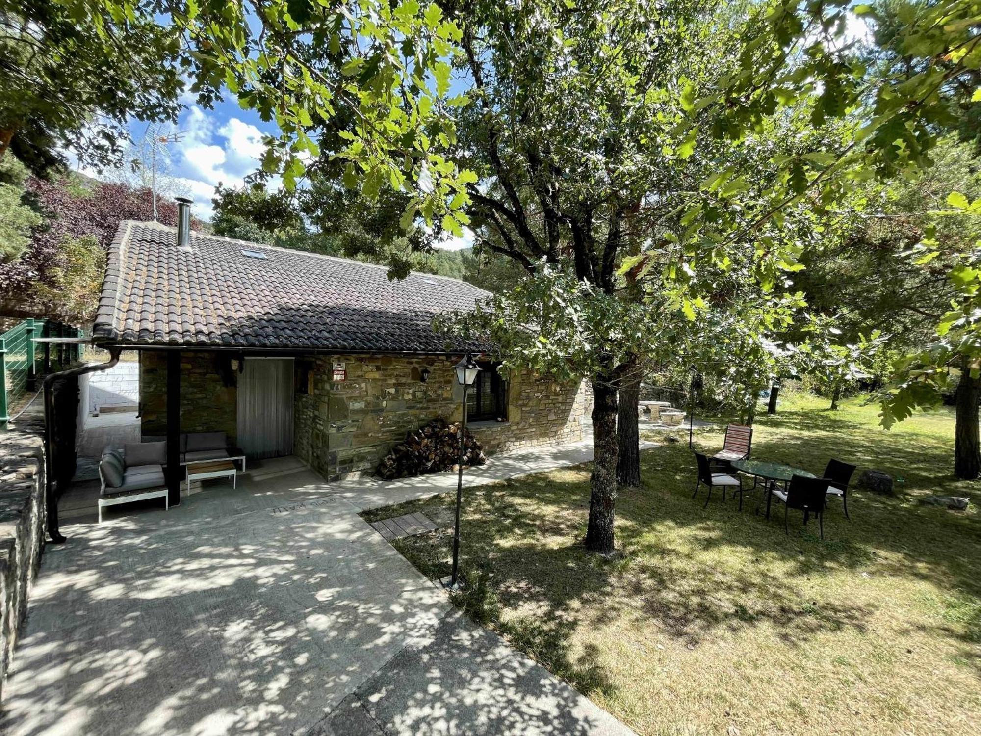 Villa Chalet Del Roble à Biescas  Extérieur photo