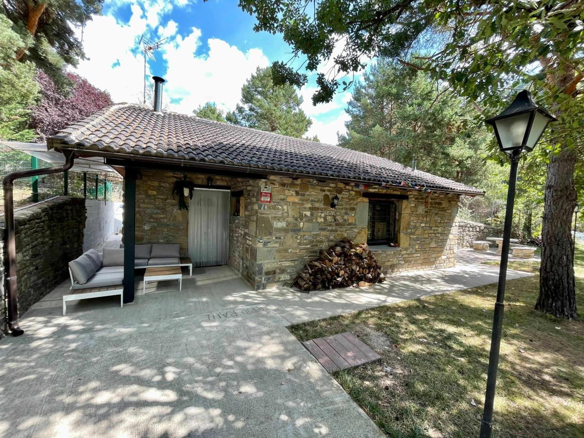 Villa Chalet Del Roble à Biescas  Extérieur photo