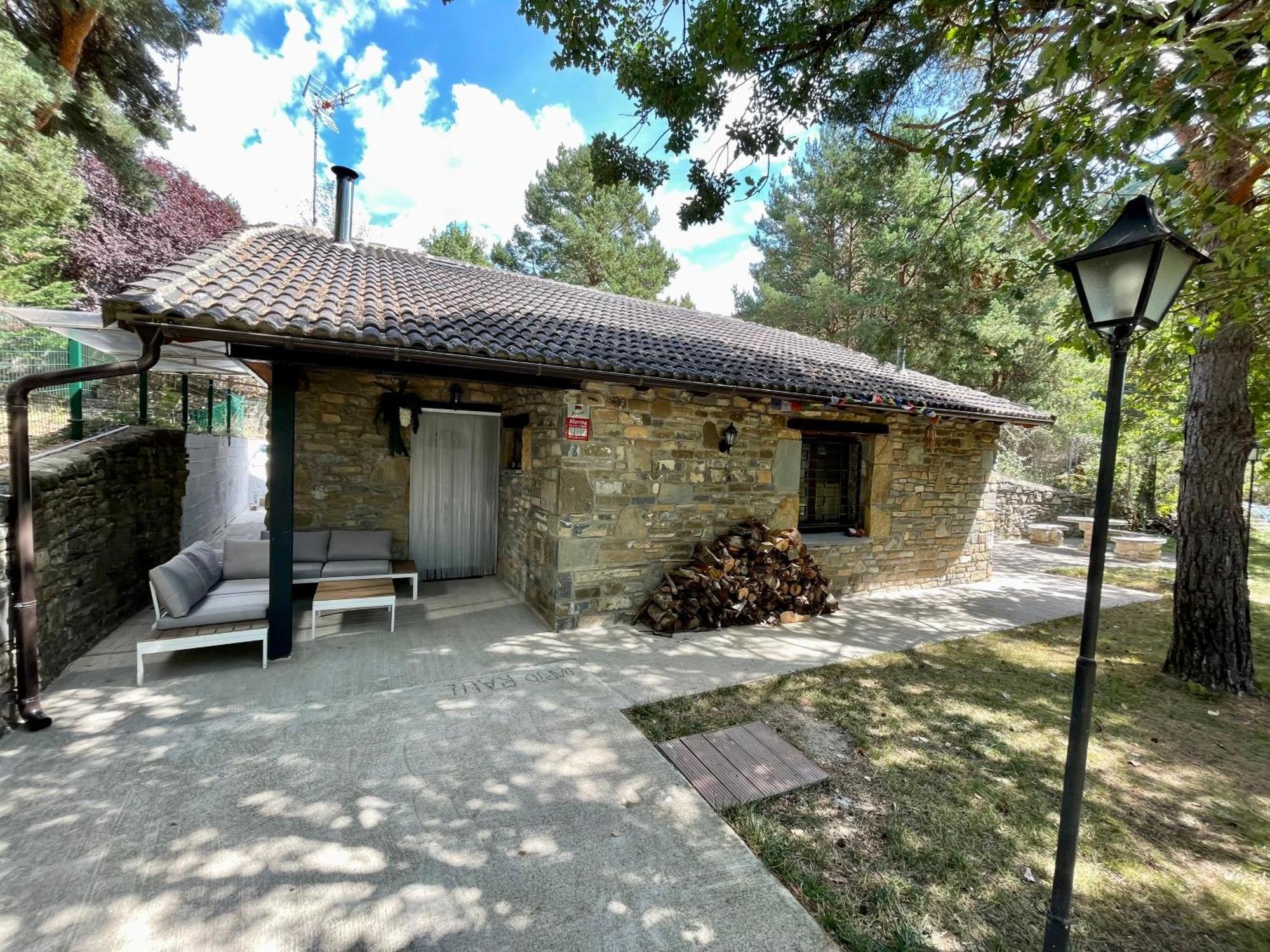 Villa Chalet Del Roble à Biescas  Extérieur photo